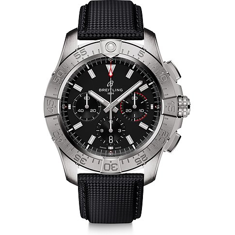 Breitling Herrenuhr mit Edelstahlgehäuse, schwarzem Zifferblatt und Chronographen.