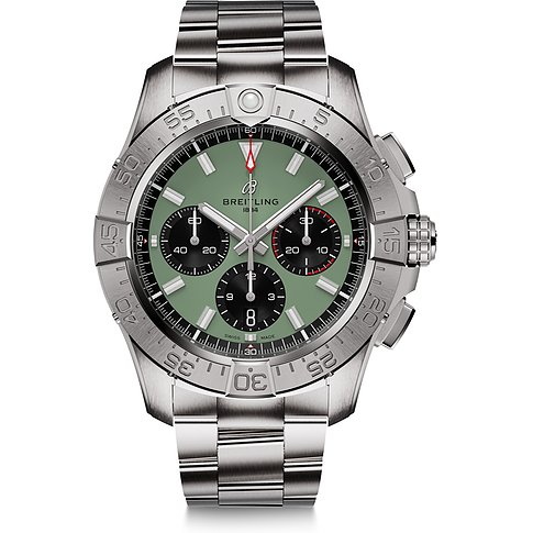 Breitling Herrenuhr mit Edelstahlgehäuse, grünem Zifferblatt und Chronographen.