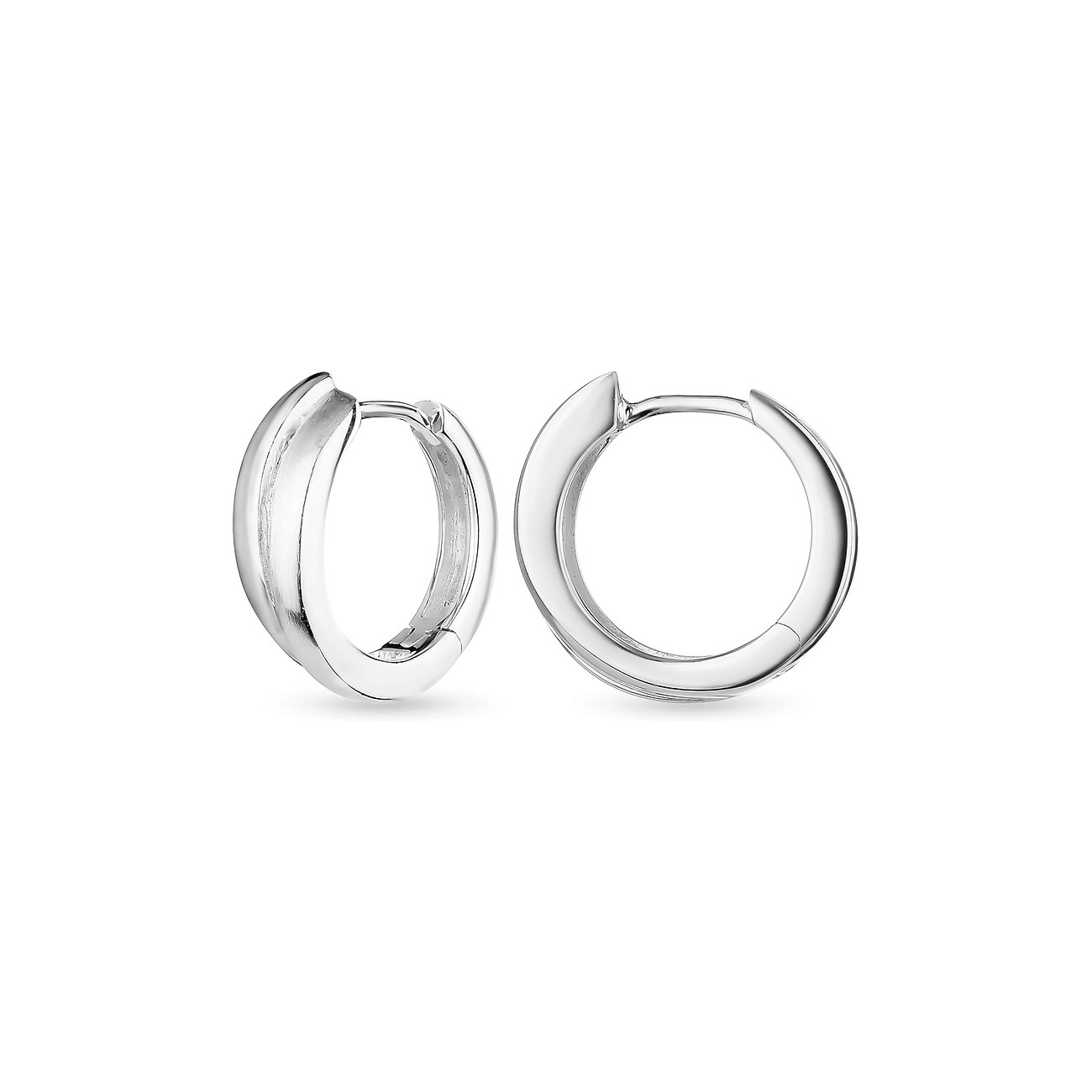 FAVS Ohrringe aus 925er Silber mit polierter Oberfläche.