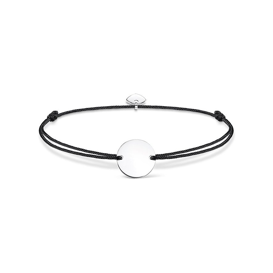 Thomas Sabo Armband aus 925er Silber mit schwarzem Perlonband und runder Gravurplatte.