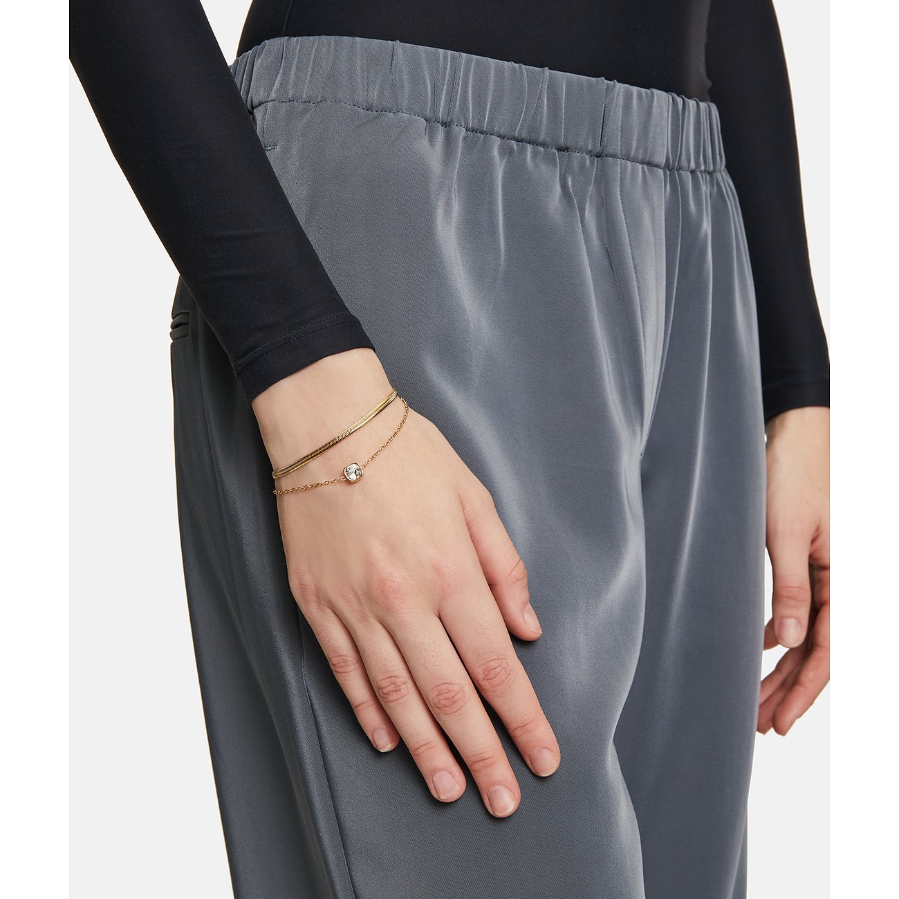 Tamaris Armband aus Edelstahl mit Glasstein.