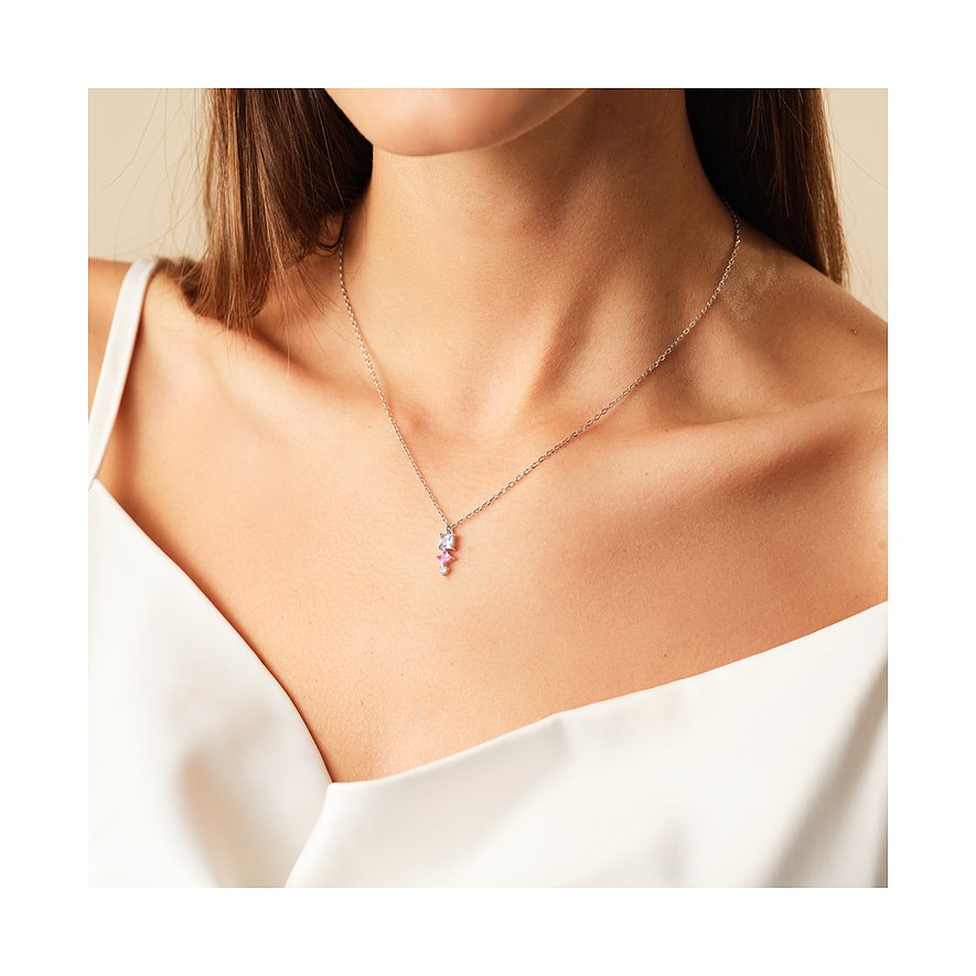 CHRIST Halsschmuck aus 925er recyceltem Silber mit Zirkonia.