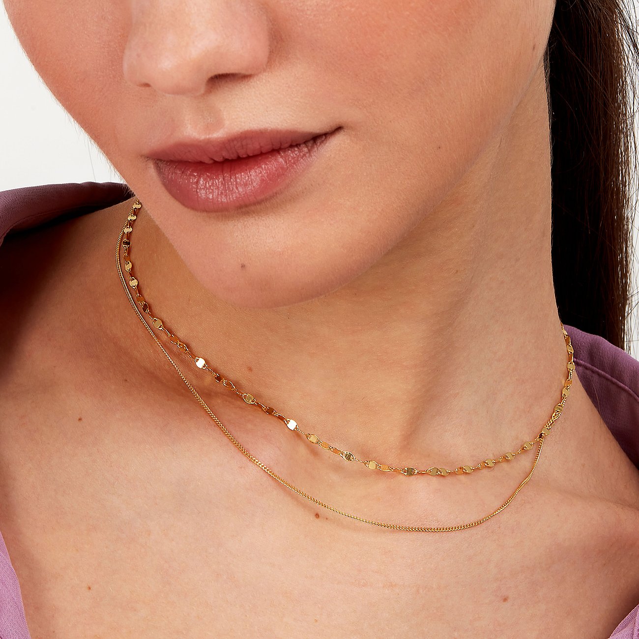 CHRIST Halsschmuck aus 925er recyceltem Silber mit flachen Gliedern.