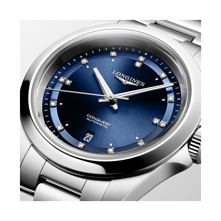 Longines Damenuhr aus Edelstahl mit Diamanten und blauem Zifferblatt.