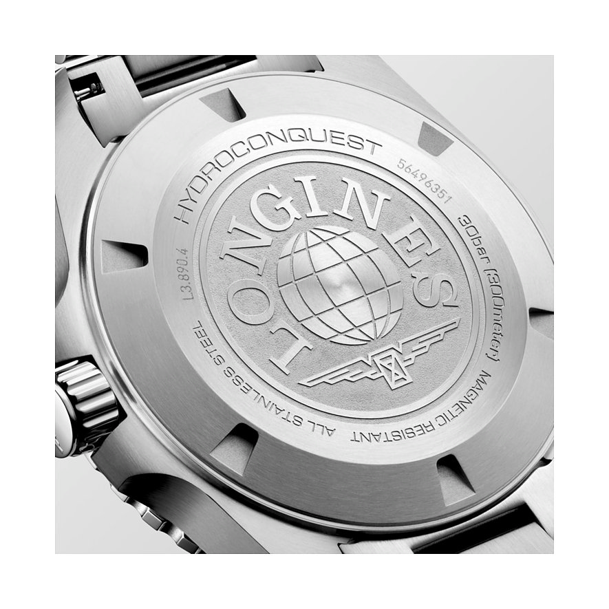 Longines Herrenuhr mit Edelstahlgehäuse, silberfarben, rundes Gehäuse.