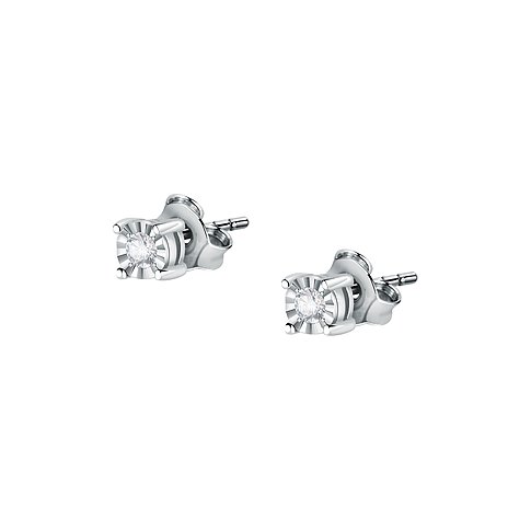 CHRIST oorstekers van 375 witgoud met diamant.