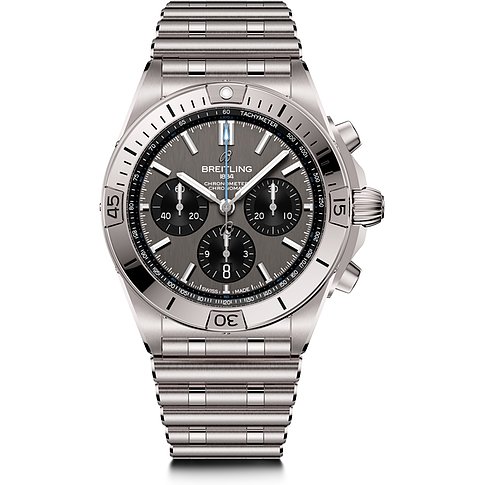 Breitling Herrenuhr mit Titangehäuse, analog, mit Chronograph und grauem Zifferblatt.