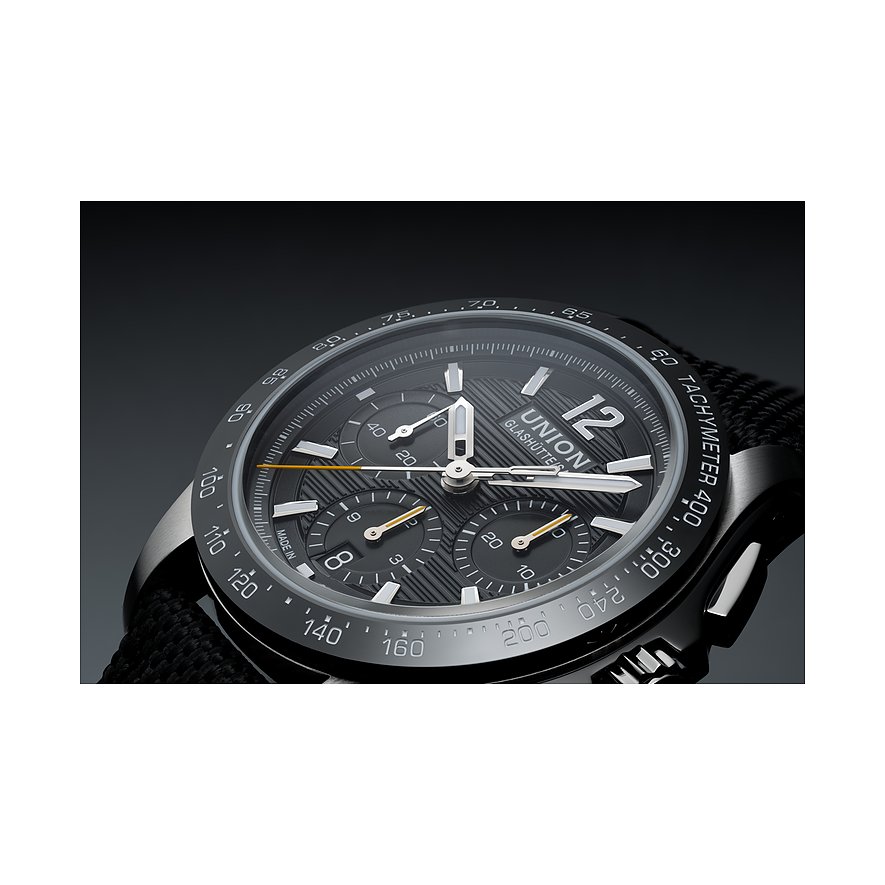 Union Glashütte Herrenuhr mit Edelstahlgehäuse, schwarzem Zifferblatt, analoger Anzeige und Chronograph.