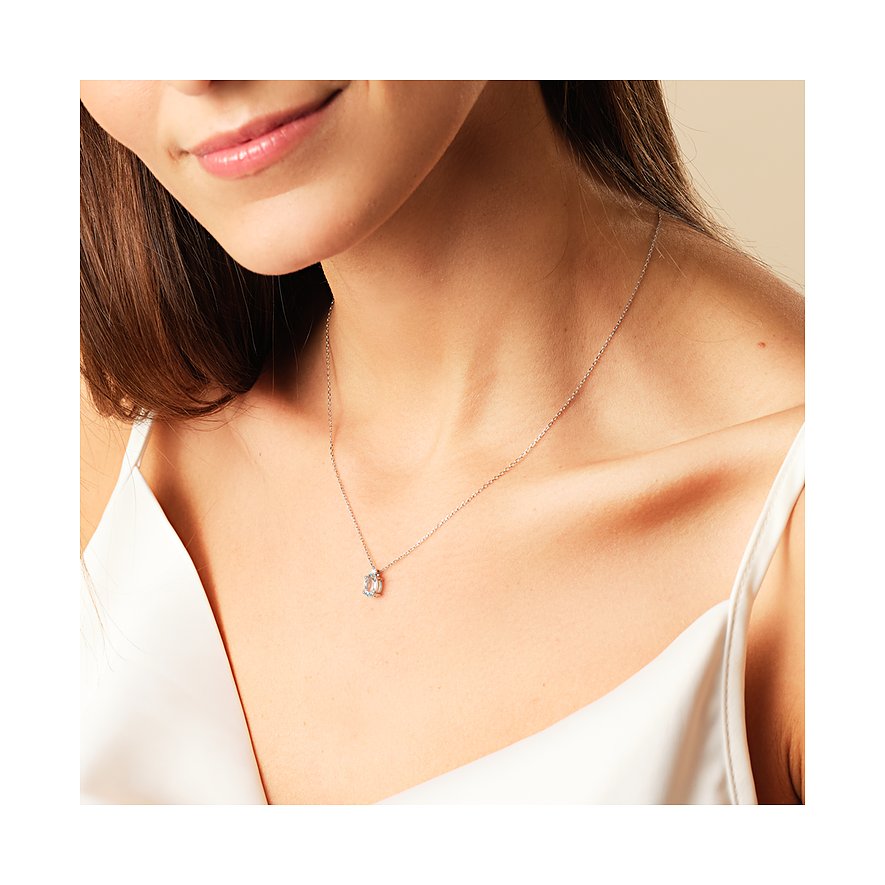 CHRIST Damen-Kette aus 585 Weißgold mit Aquamarin.