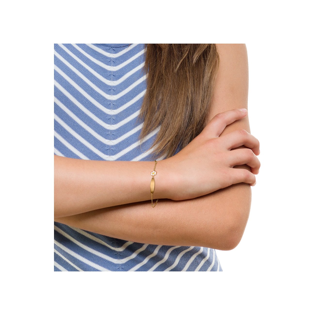 FAVS Little Friends Armband aus 375 Gelbgold mit Blumen-Motiv.