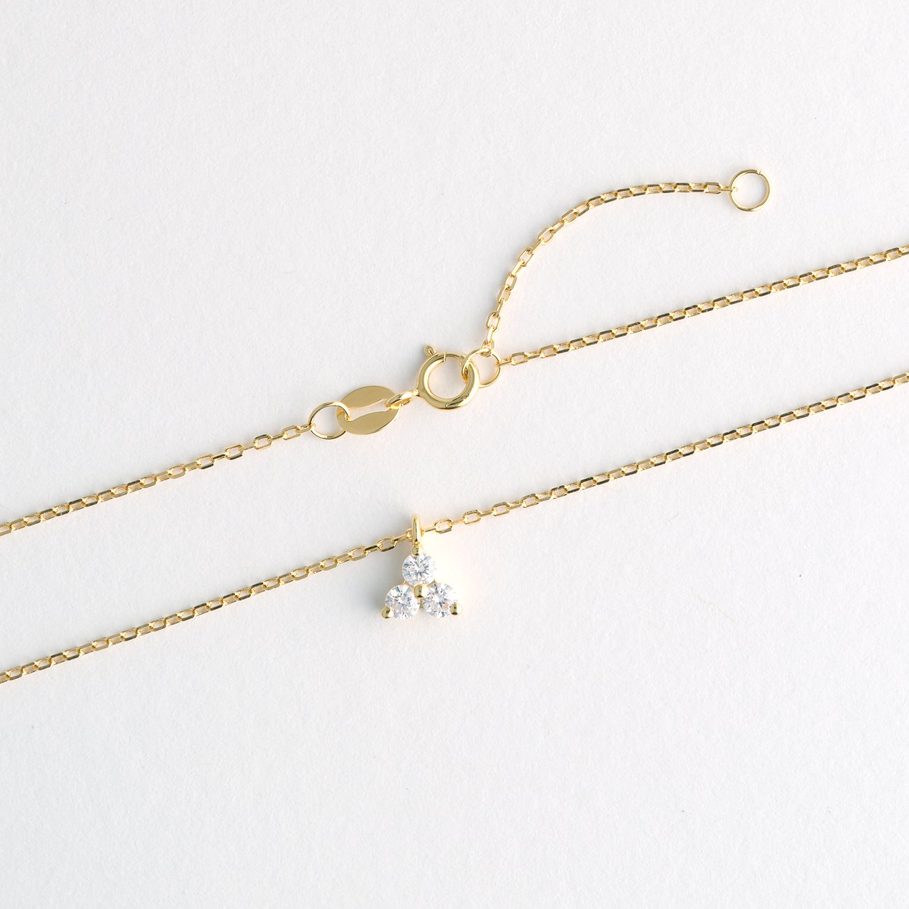 FAVS Halsschmuck aus 375 Gelbgold mit Zirkonia.
