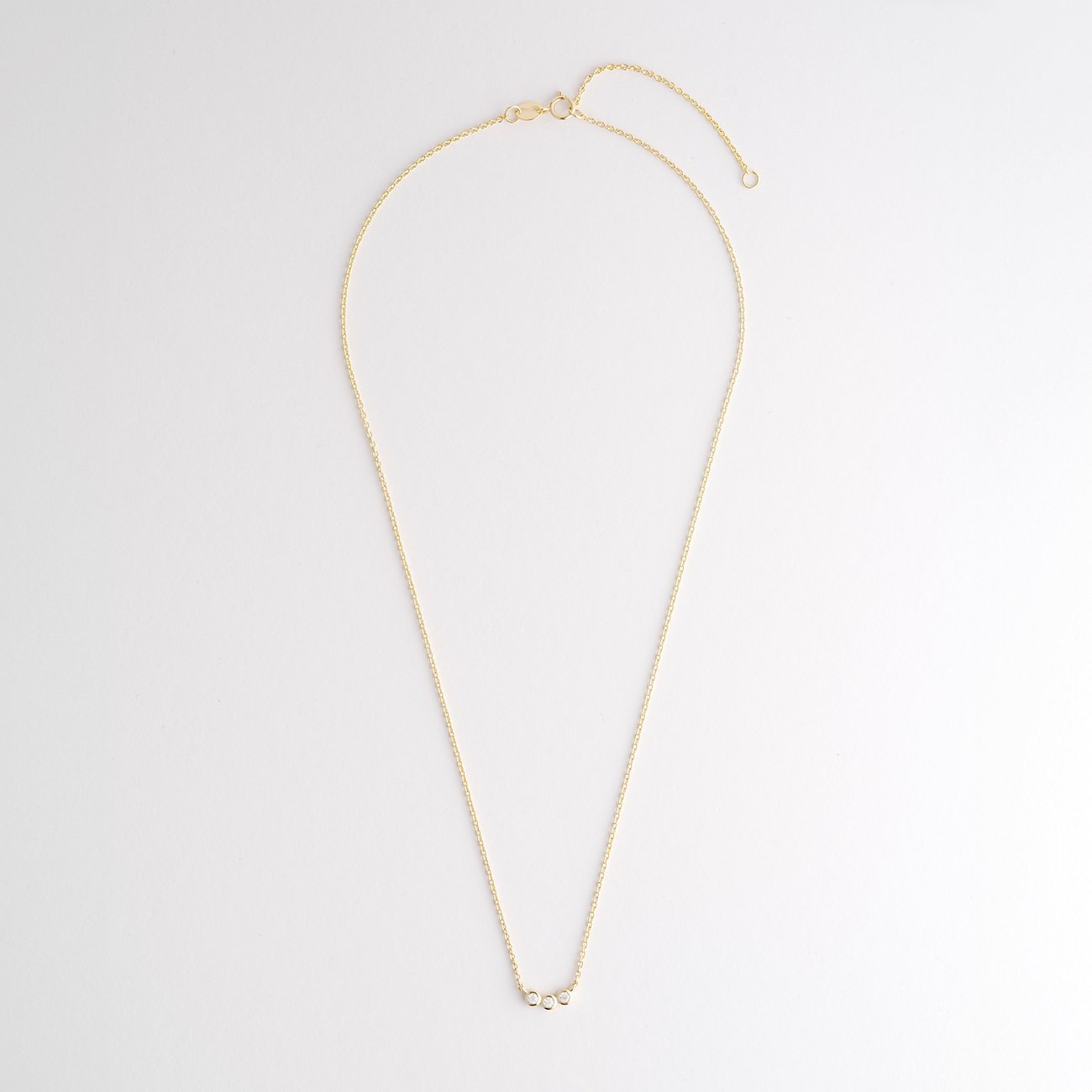 FAVS Halskette aus 925er Silber mit drei Zirkonia.