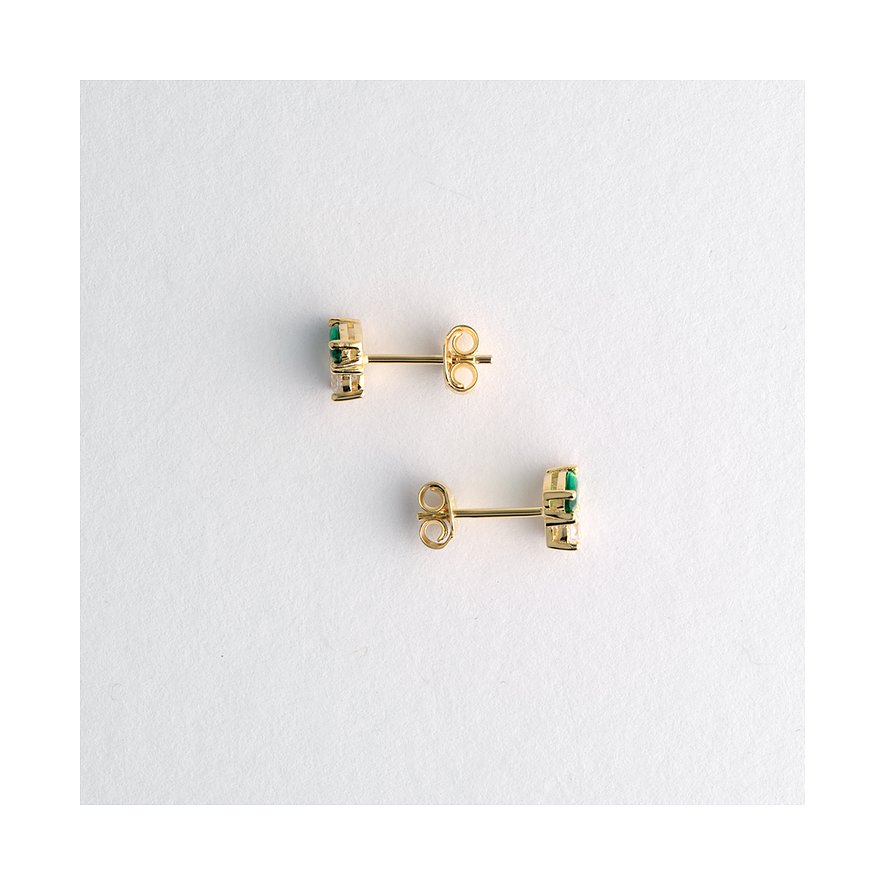 FAVS Ohrstecker aus 925er Silber mit Zirkonia.
