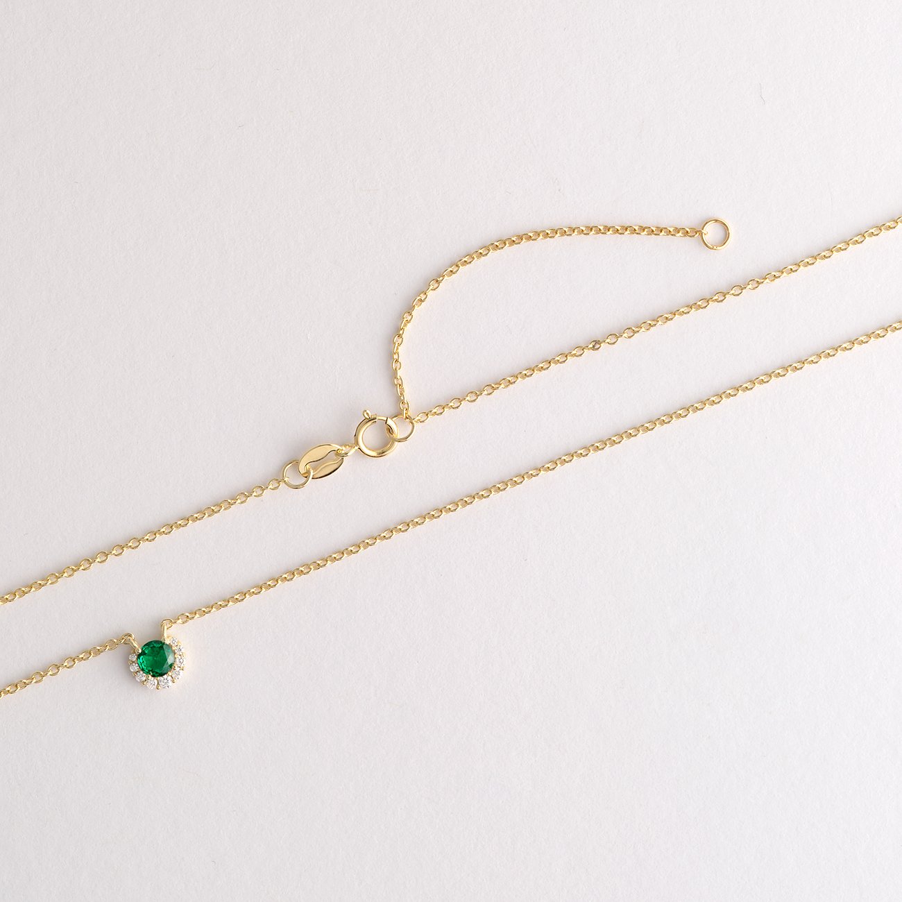 FAVS halsband i 925 silver med grön zirkon.