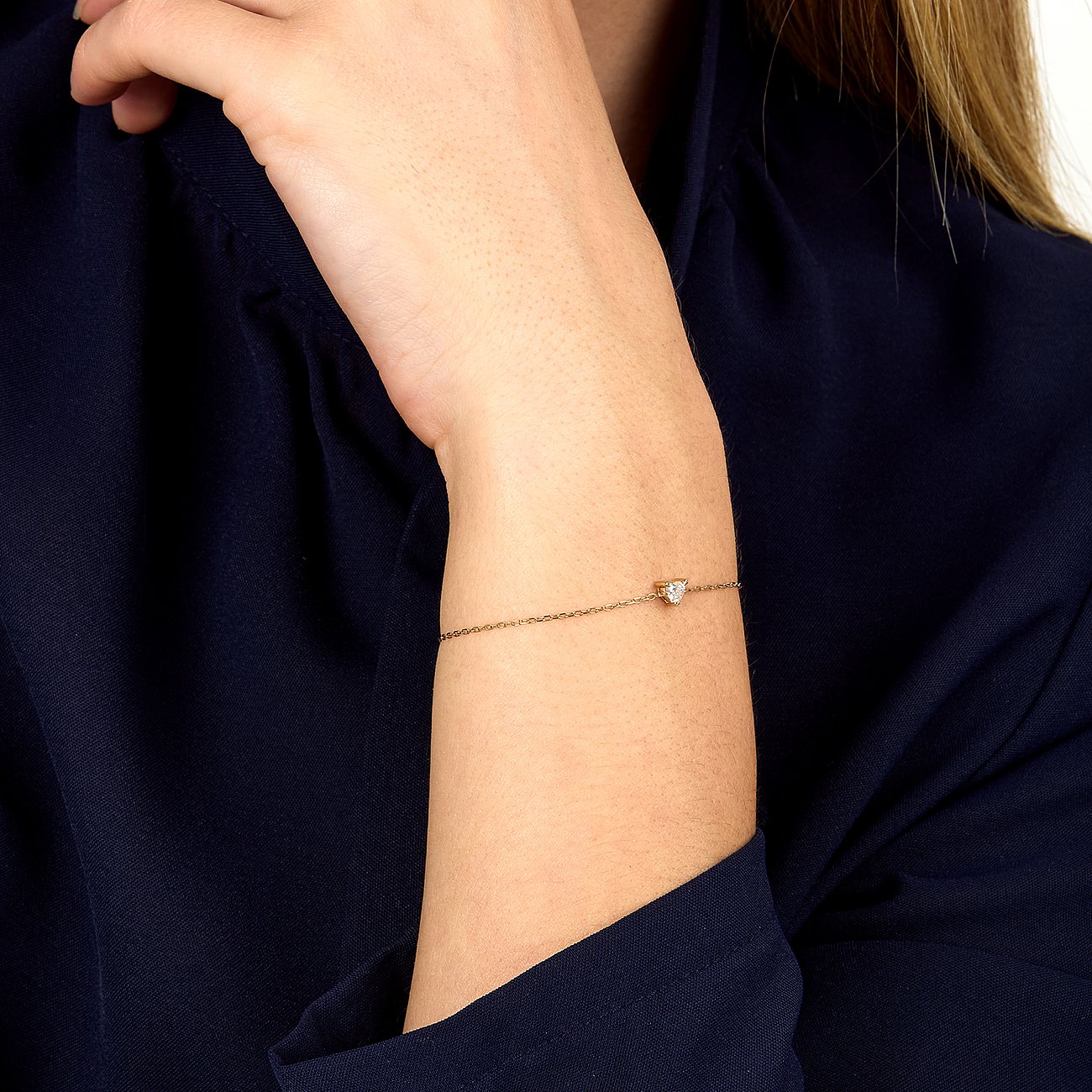 Live Diamond Armband aus 375 Gelbgold mit einem Diamanten.