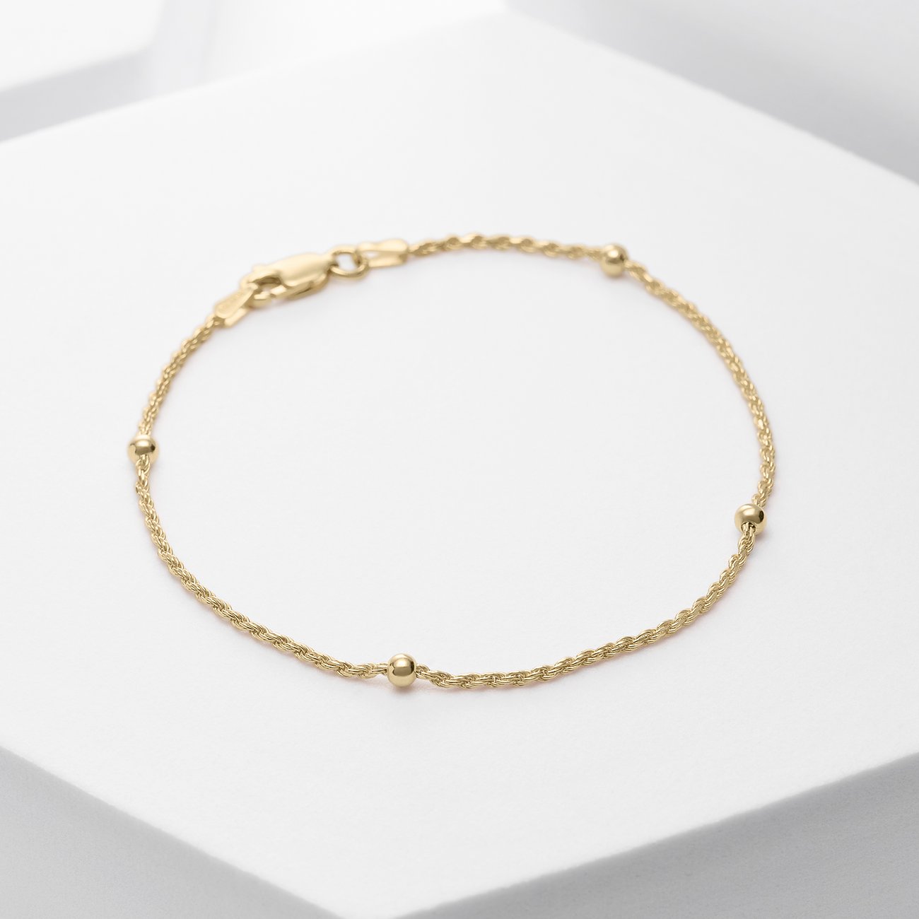 CHRIST armbånd af genanvendt 925 sterling sølv med kugler.