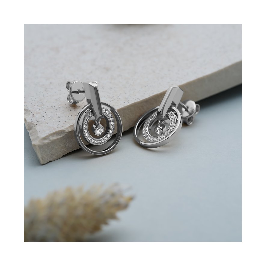 JETTE ørestikker af 925 genanvendt sølv med hvide zirkonia.