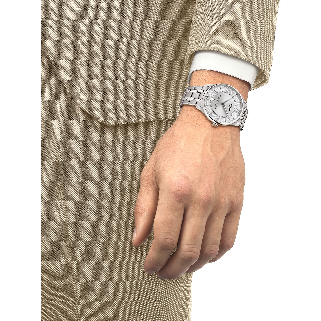 Tissot Herrenuhr mit Edelstahlgehäuse, silberfarbenes Zifferblatt, analog.