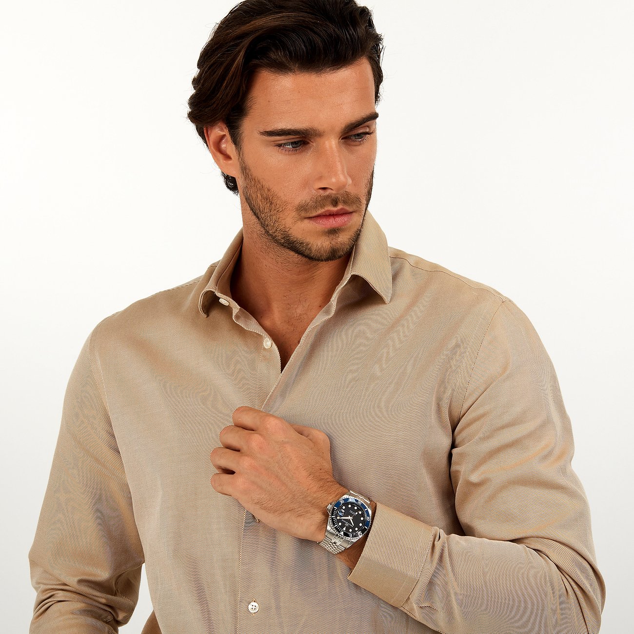 Philip Watch Herrenuhr mit Edelstahlgehäuse und blauem Zifferblatt.