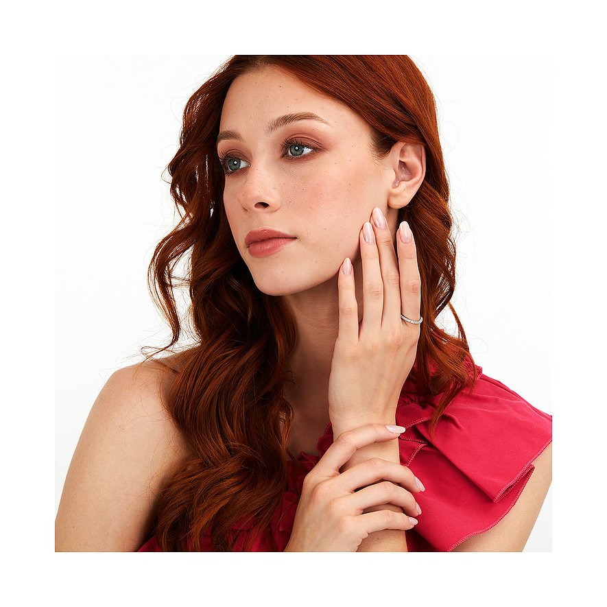 La Petite Story Ring aus 925er Silber mit weißen Zirkonia.