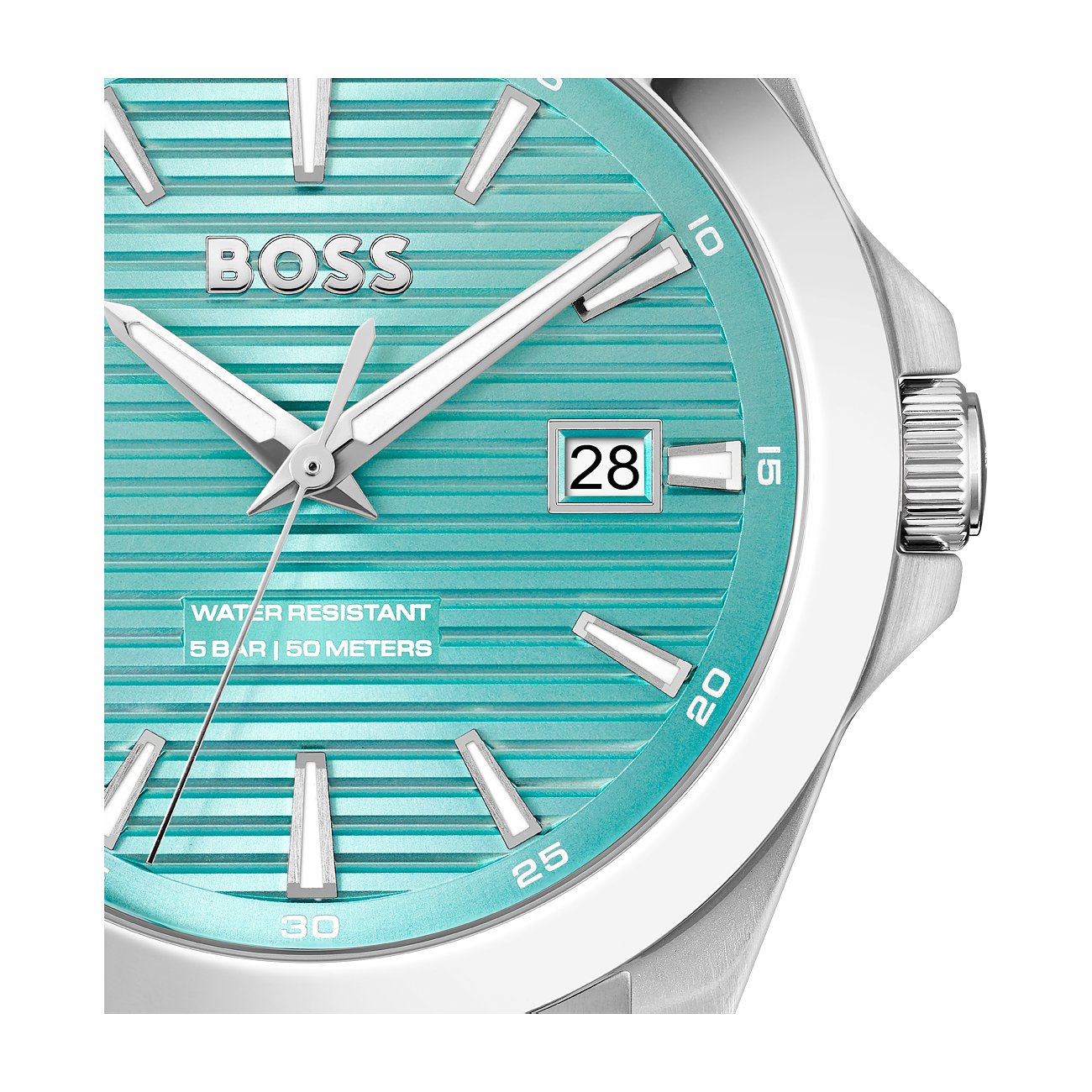 Boss Herrenuhr mit Edelstahlgehäuse, blauem Zifferblatt und Datumsanzeige.