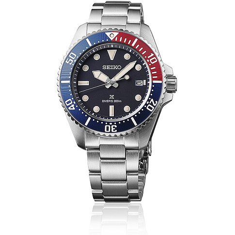 Seiko Herrenuhr mit Edelstahlgehäuse, blauem Zifferblatt und bicolor Lünette.