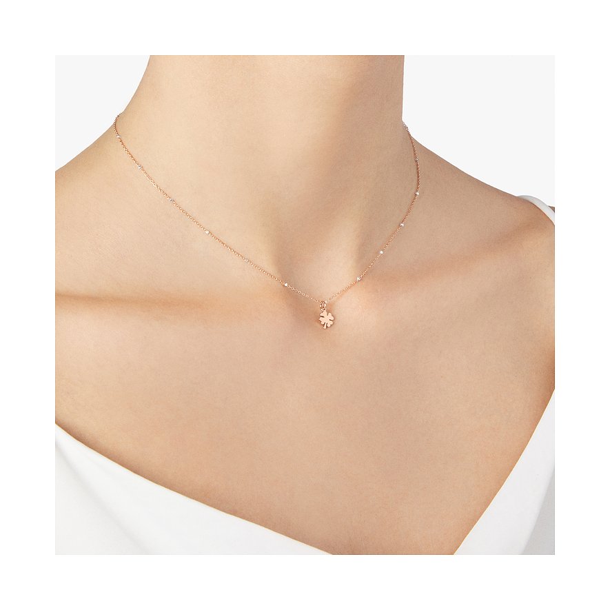 DoDo ketting van 375 roségoud met klaverhanger en kleine steentjes.