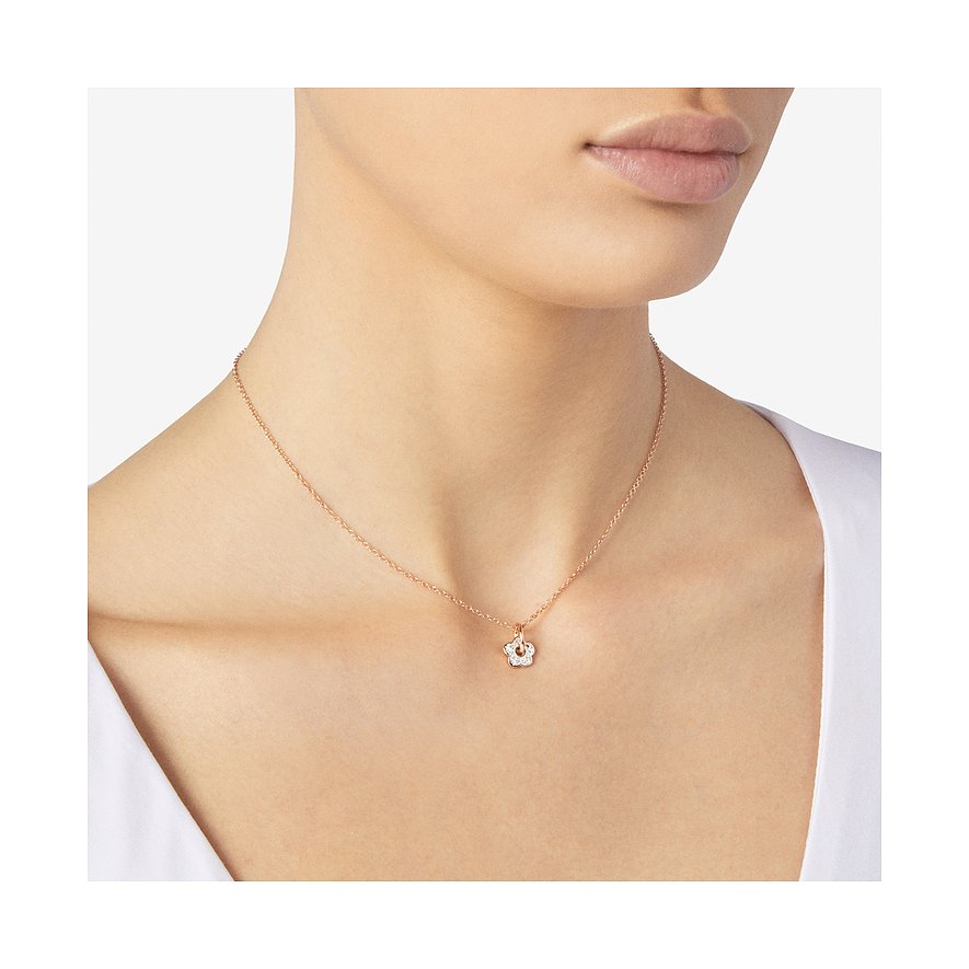 DoDo hanger van 9 karaat roségoud met diamanten en witte emaille.