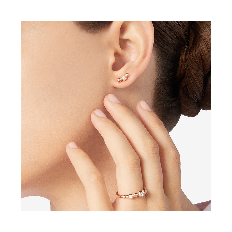 DoDo oorstekers in 9 karaat roségoud met diamanten en baldesign.