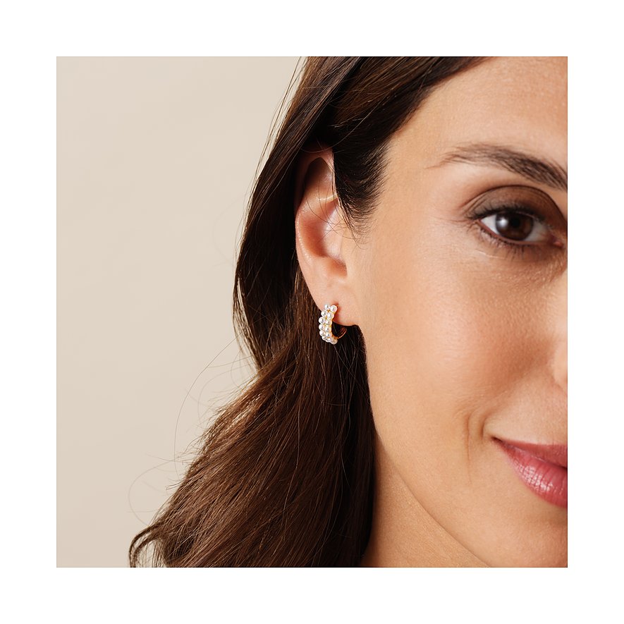 Boucles d'oreilles YAMOKO en or jaune 585 avec perles.