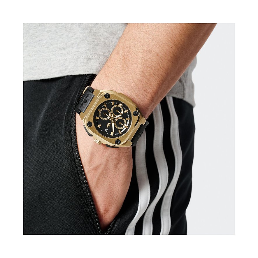 Adidas Herrenuhr mit Edelstahlgehäuse, analog und Chronograph.