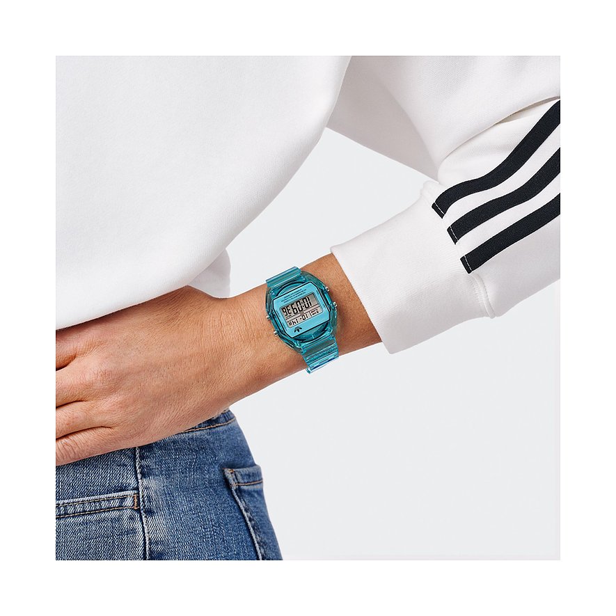 Adidas Unisexklocka i harts, digital, transparent och blå.