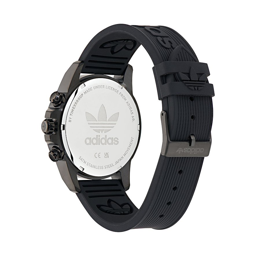 Adidas herreur med urkasse i rustfrit stål, sort rem med logo.
