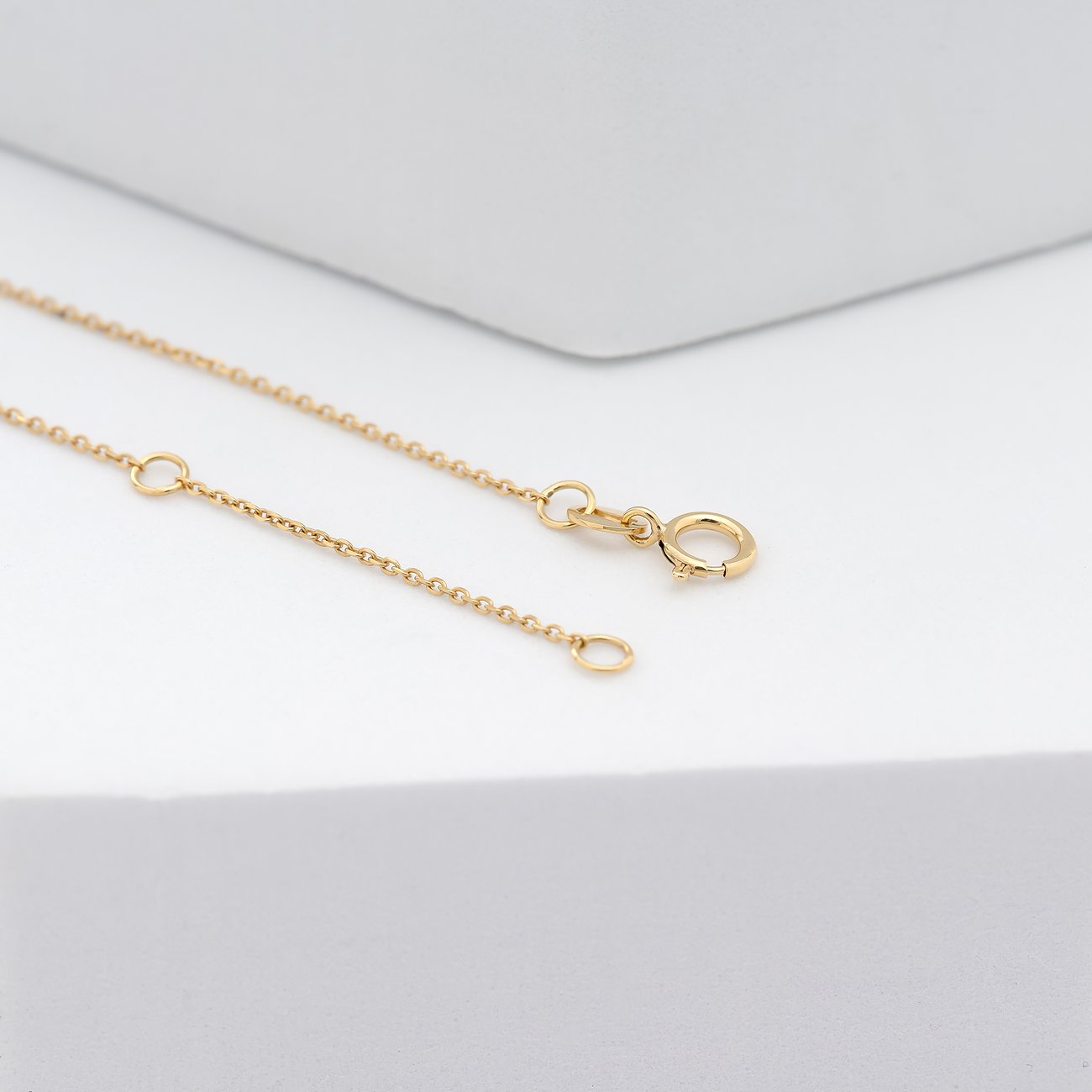 CHRIST 585 Gelbgold Kette mit Diamant und Karabinerverschluss.