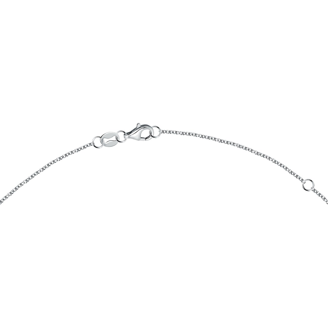 Nærbillede af karabinlåsen og forlængerkæden på CHRIST halskæden i genanvendt 925 sterlingsølv.