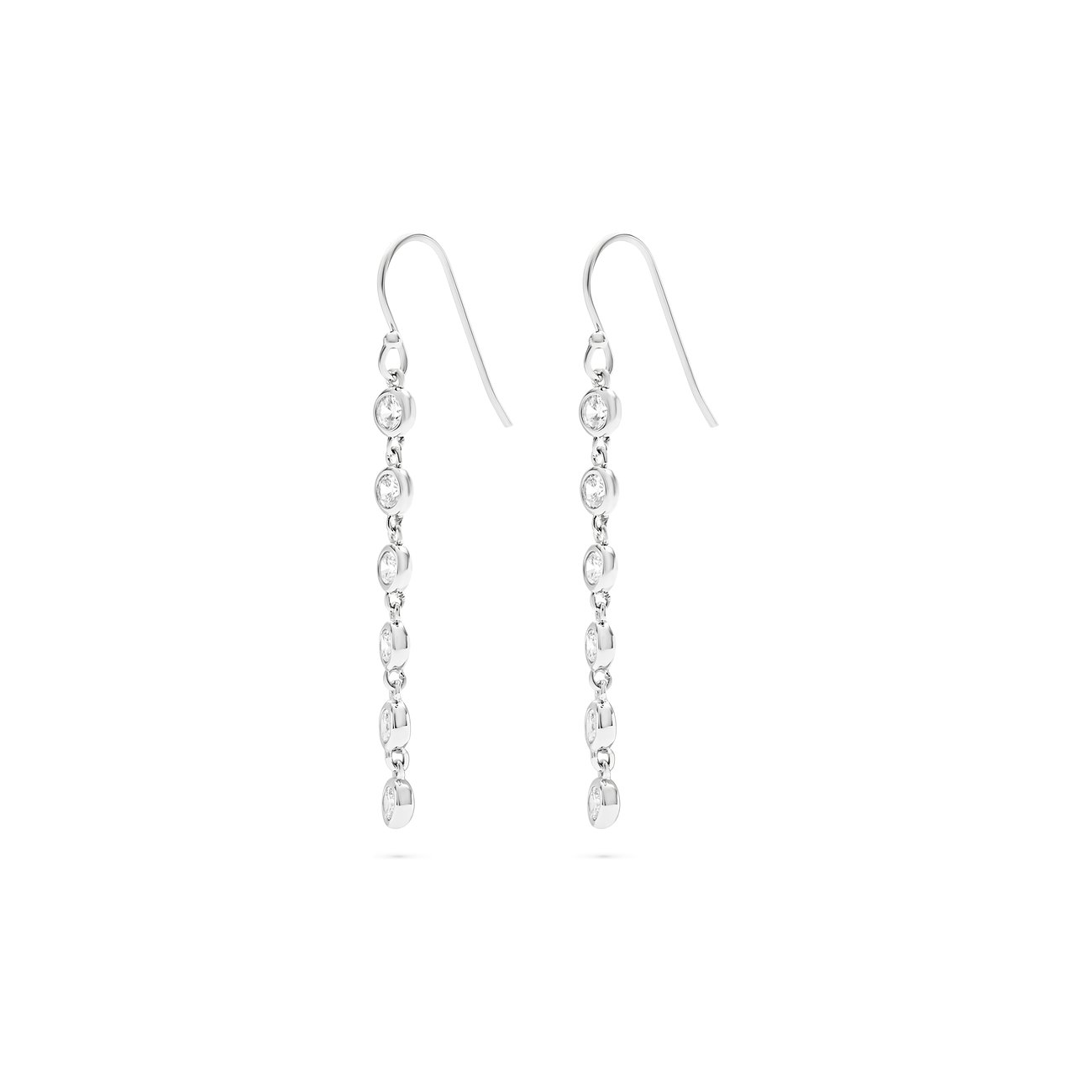 FAVS örhängen i 925 silver med kubisk zirkonia.