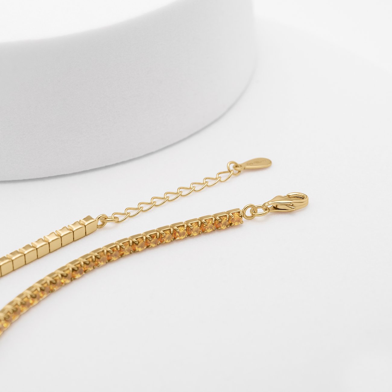 CHRIST Armband aus 925er recyceltem Silber mit gelben Zirkonia.