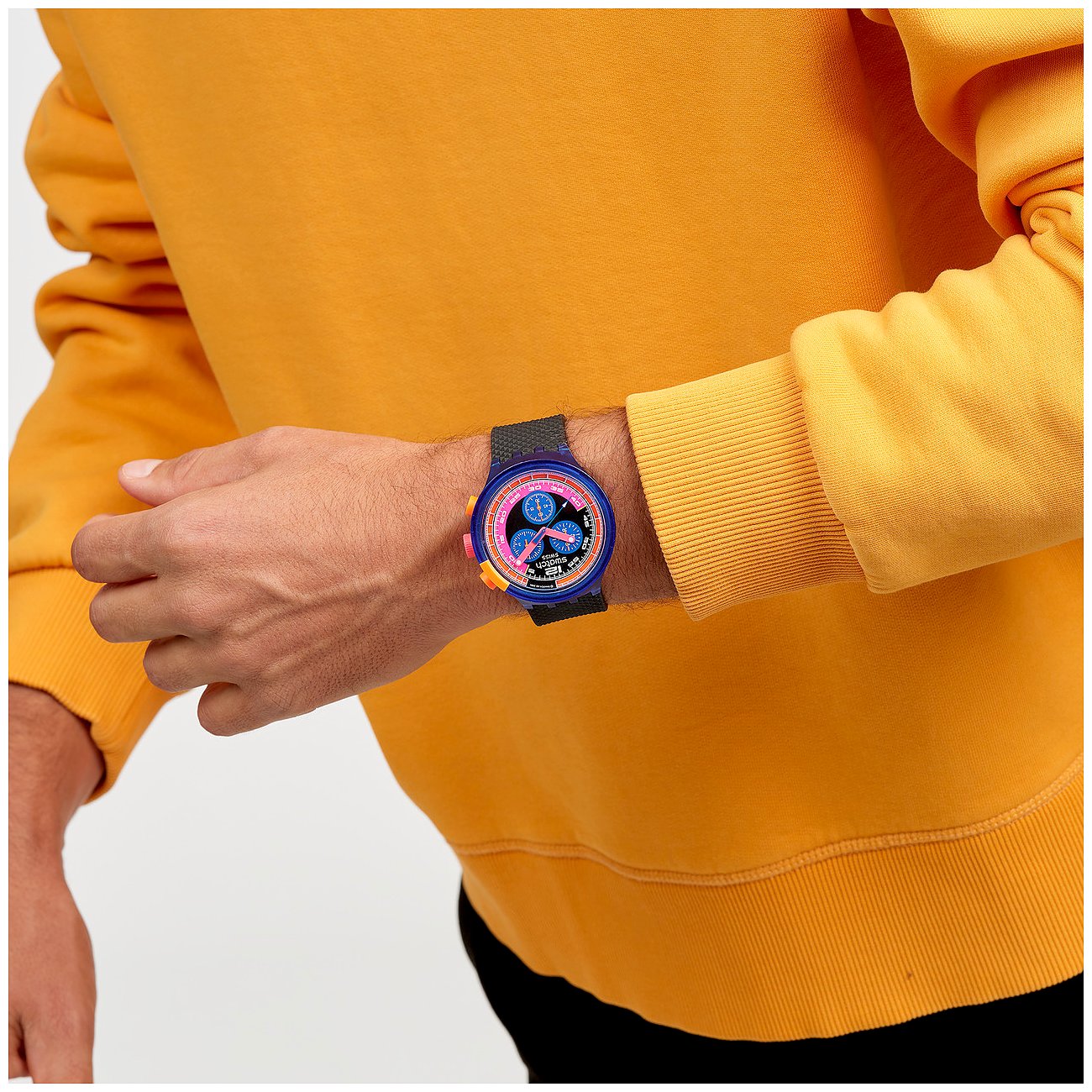 Swatch Unisexuhr mit Kunststoffgehäuse, analog, Chronograph, bunt.