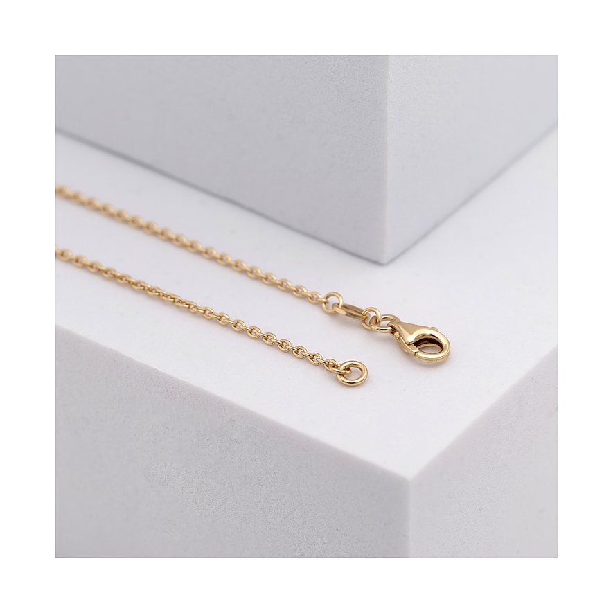 CHRIST Halsschmuck aus 925er recyceltem Silber mit Zirkonia und Karabinerverschluss.