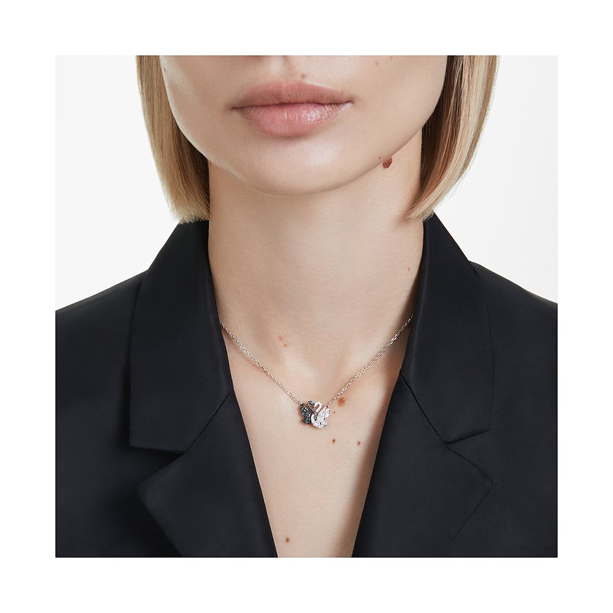 Swarovski ketting van gerhodineerd metaal met witte en zwarte kristallen.