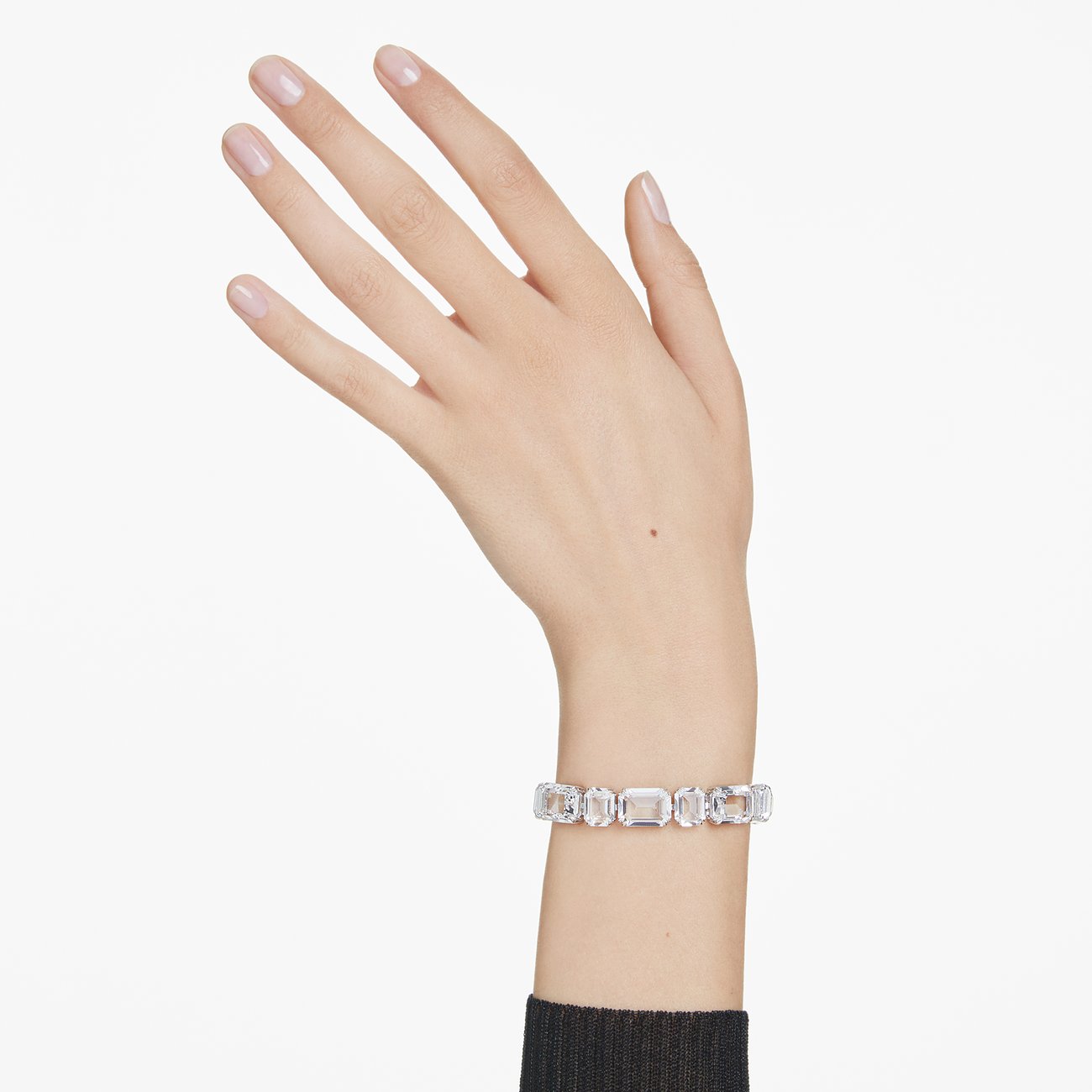 Swarovski Armband aus Metall mit rechteckigen Kristallen.