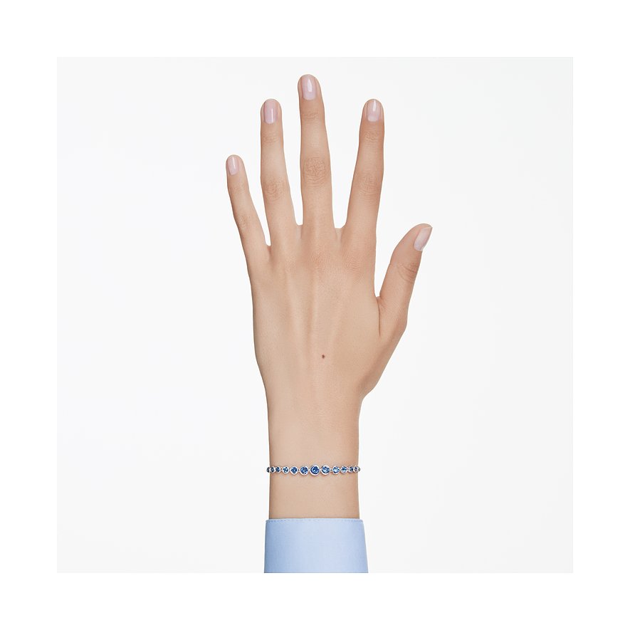 Swarovski Armband aus Metall mit blauen Kristallen.