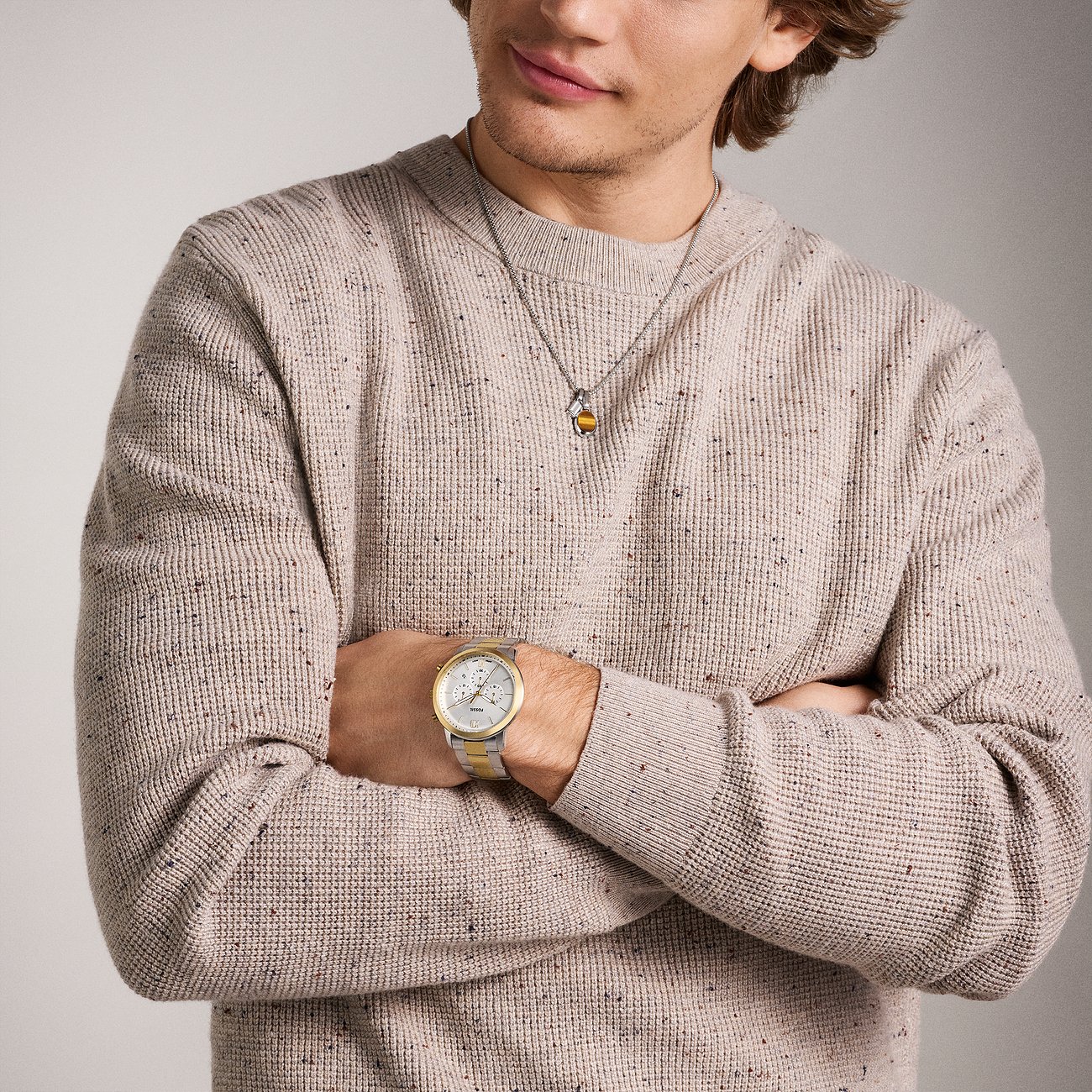 Fossil Herrenuhr mit Edelstahlgehäuse, bicolor, analog mit Chronograph.