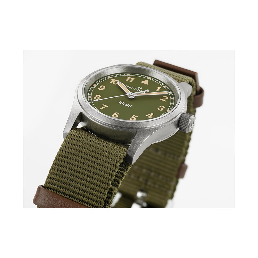 Hamilton Herrenuhr mit Edelstahlgehäuse, grünem Zifferblatt und Stoffarmband.