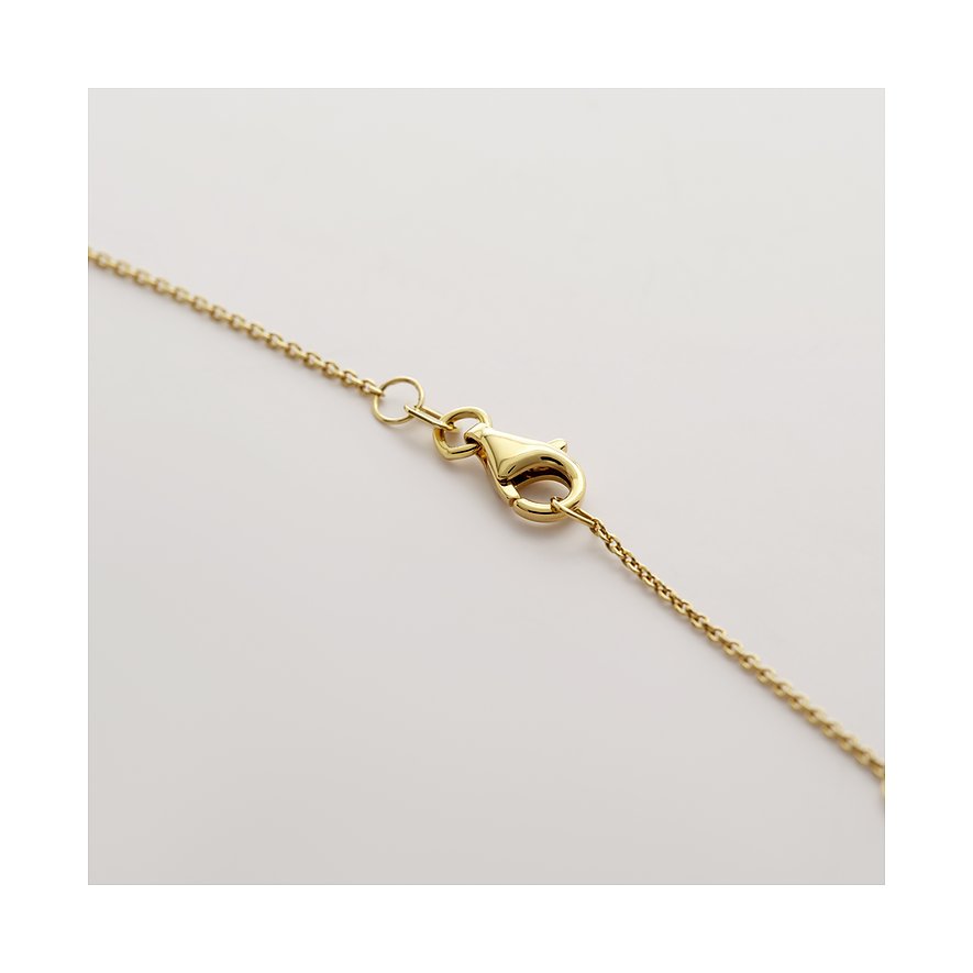 YAMOKO Halskette aus 585 Gelbgold mit Karabinerverschluss, schräg von oben zentriert fotografiert.