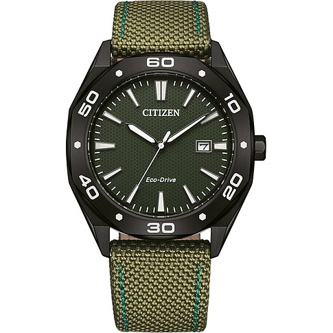 Citizen Herrenuhr mit schwarzem Edelstahlgehäuse, grünem Zifferblatt und Stoffarmband.