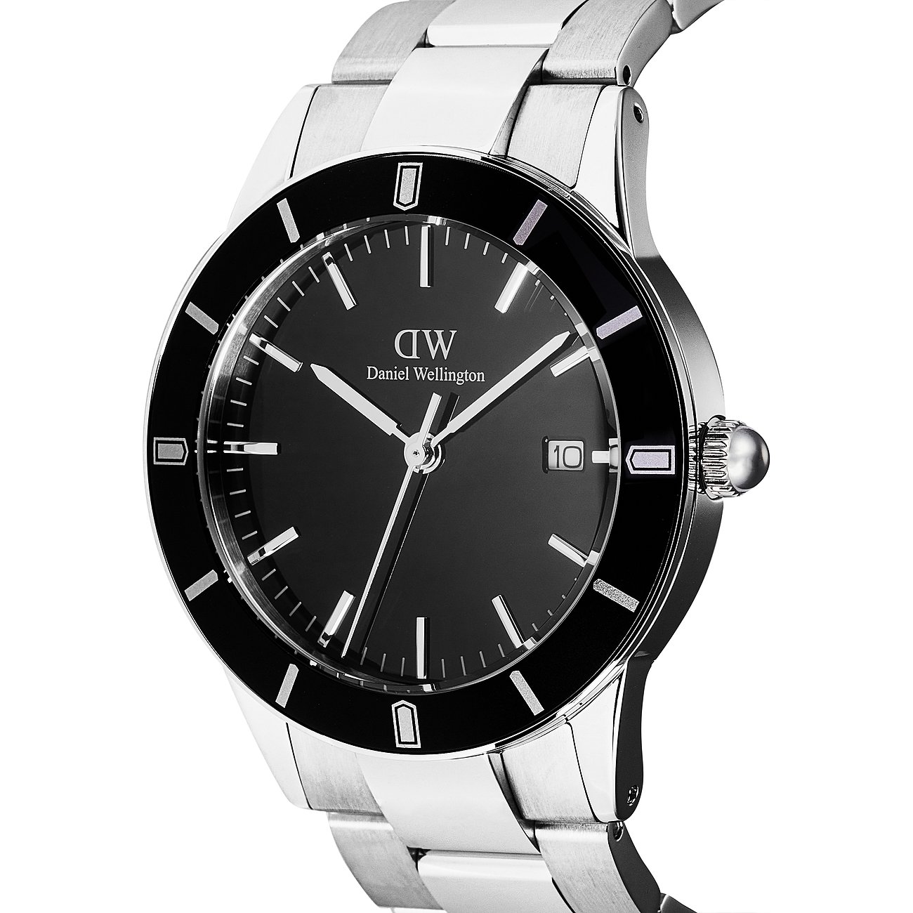 Daniel Wellington Herrenuhr mit Edelstahlgehäuse, schwarzem Zifferblatt und analoger Anzeige.