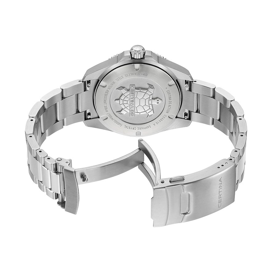 Certina Herrenuhr mit Edelstahlgehäuse und silberfarbenem Armband.