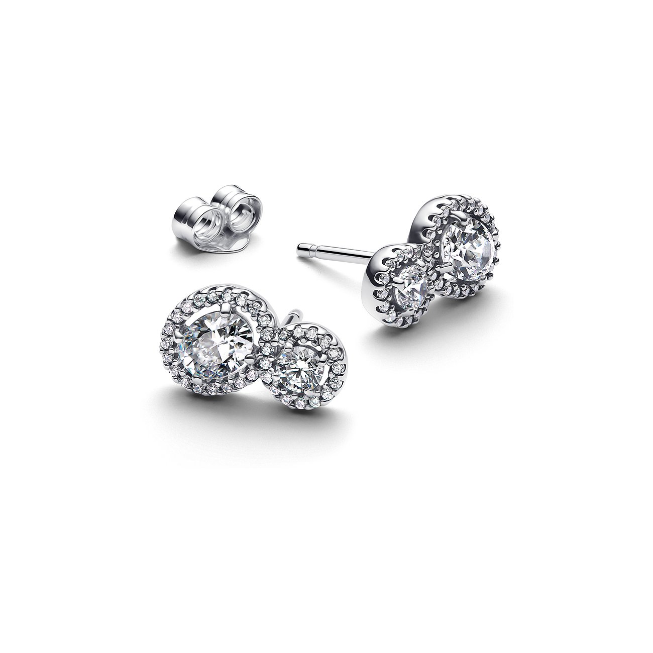 Pandora Ohrstecker aus 925er Silber mit Zirkonia.