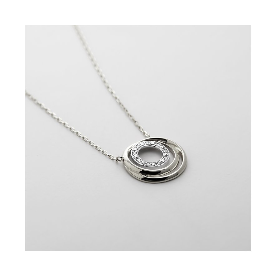 CHRIST 585 Weißgold-Halskette mit konzentrischen Ringen, der innere Kreis ist mit Diamanten besetzt.